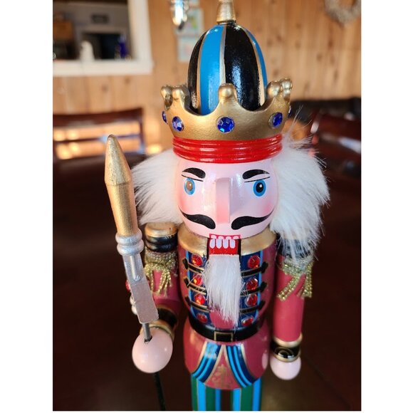 Wooden Nutcracker Soldier Statue Christmas Decor Xmas Holiday Table Decoration - Picture 4 of 12
